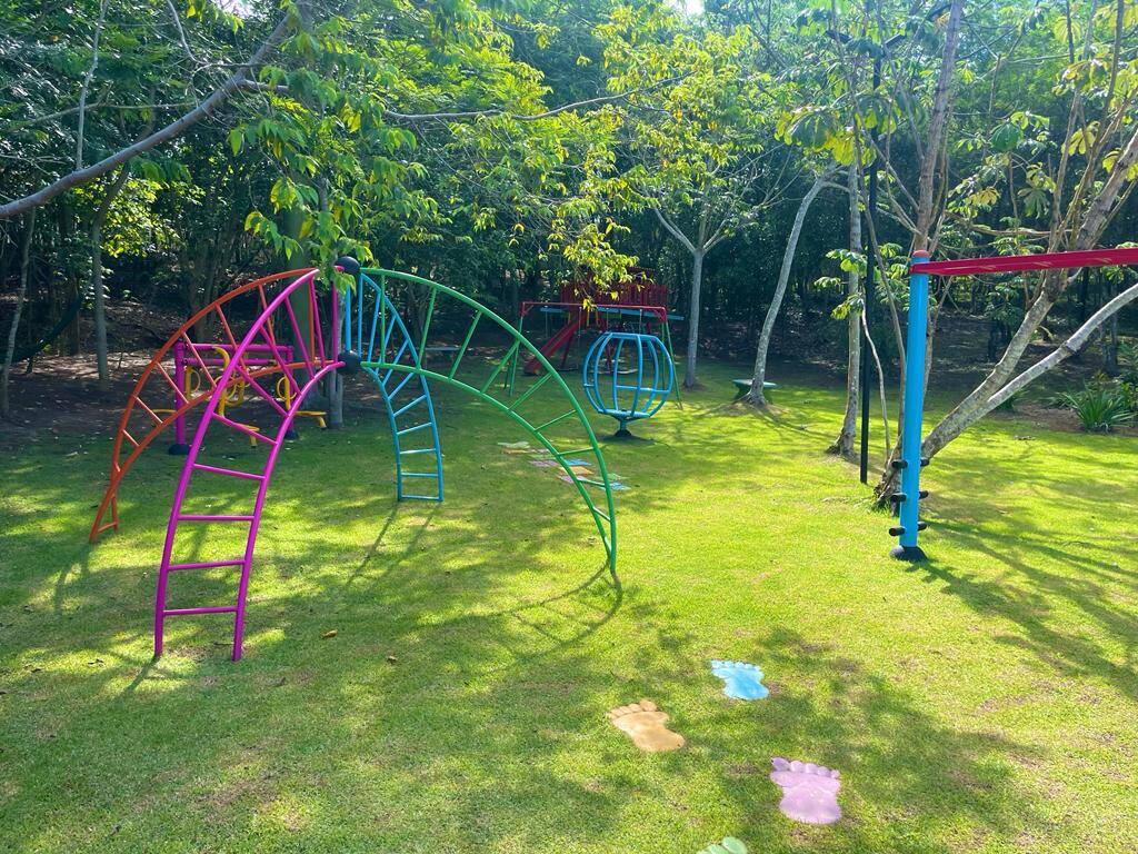 TERRENO COM 600 M² EM CONDOMÍNIO FECHADO EM TAUBATÉ