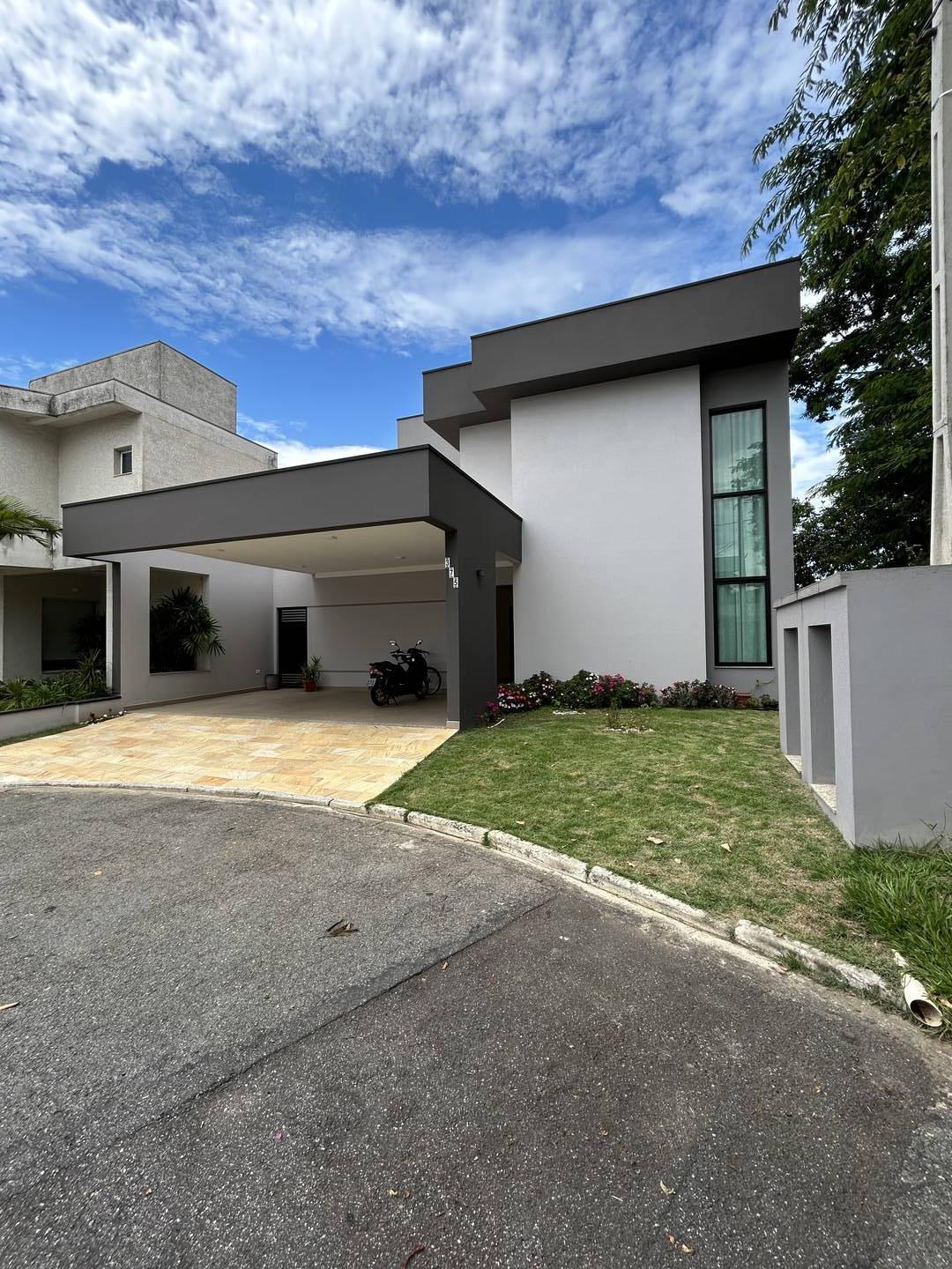 CASA COM 03 QUARTOS (1 SUÍTE) NO CONDOMÍNIO CAMPOS DO CONDE EM Tremembé