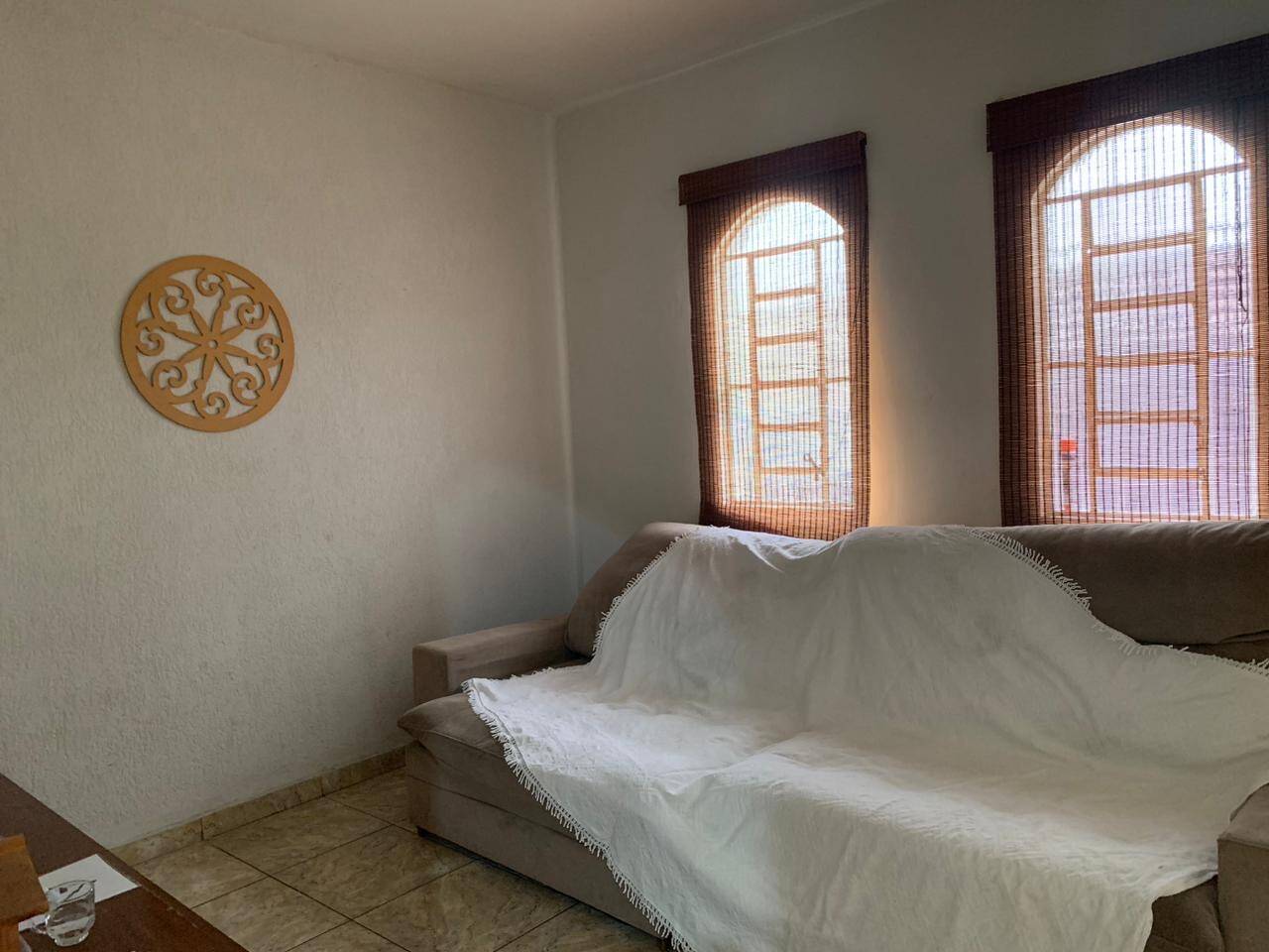 Casa com 2 quartos no Bairro Jaraguá em Taubaté