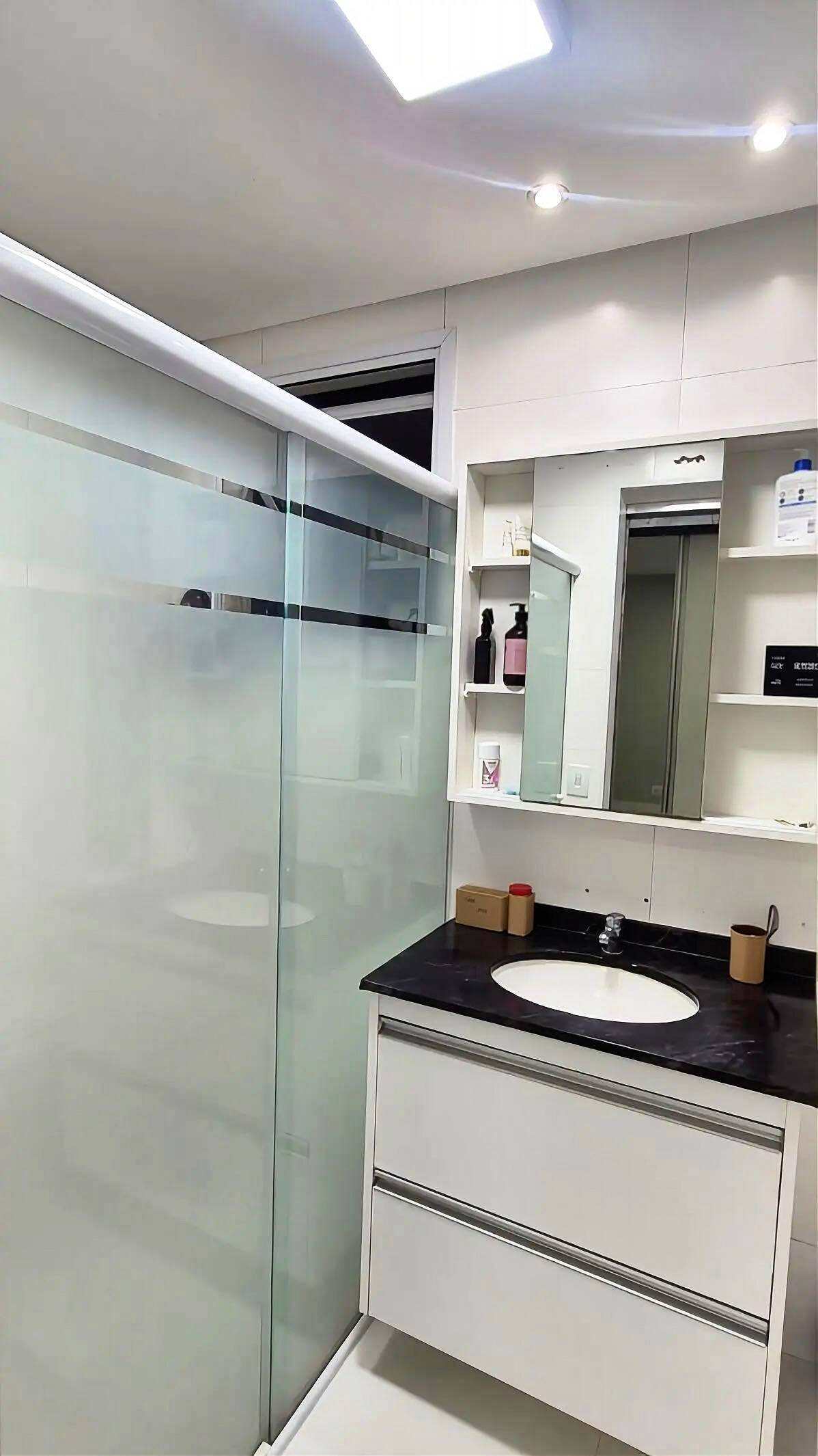 Apartamento 3 quartos com suíte no Edifício Beatriz Carolina em Taubaté