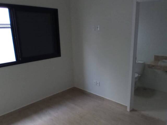 Casa em condomínio para Venda em Taubaté - 3