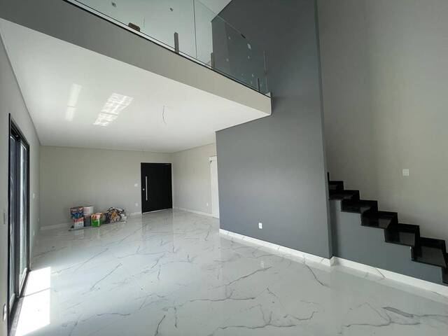 #44 - Casa em condomínio para Venda em Taubaté - SP