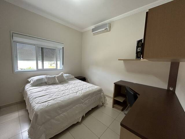 #86 - Casa para Venda em Tremembé - SP