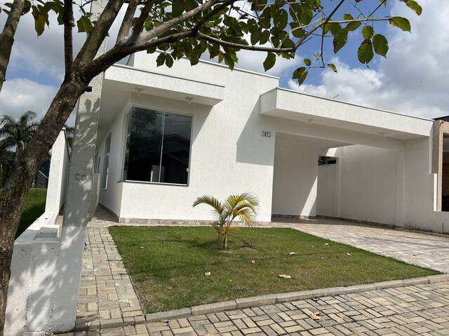 #100 - Casa para Venda em Taubaté - SP