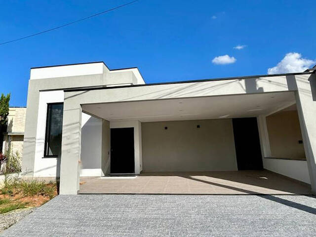 #108 - Casa para Venda em Taubaté - SP