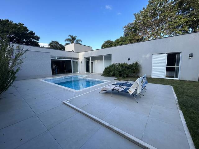 #135 - Casa para Venda em Taubaté - SP