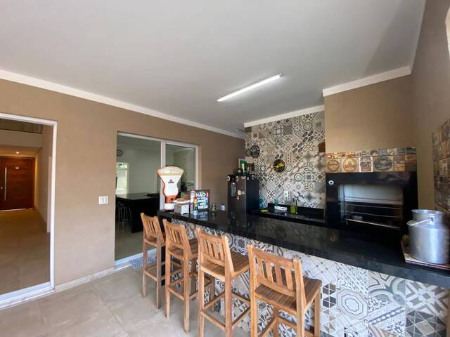 #102 - Casa para Venda em Taubaté - SP