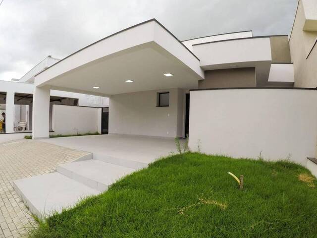 #107 - Casa para Venda em Tremembé - SP