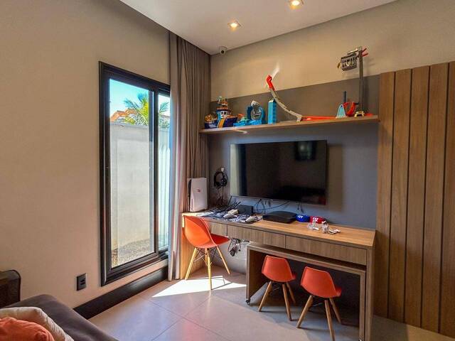 #106 - Casa para Venda em Taubaté - SP
