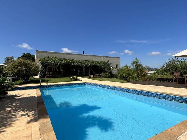 #173 - Casa para Venda em Taubaté - SP