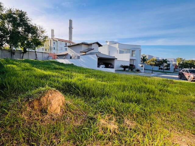 #233 - Terreno em condomínio para Venda em Taubaté - SP