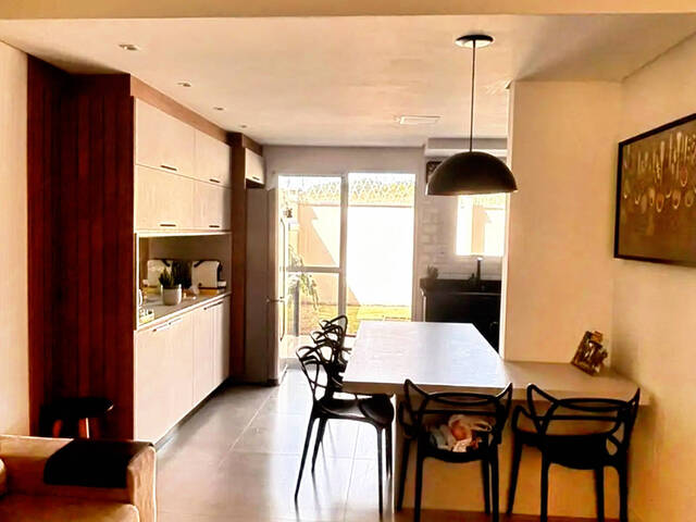 #247 - Casa em condomínio para Locação em Taubaté - SP
