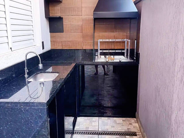#249 - Casa em condomínio para Venda em Taubaté - SP