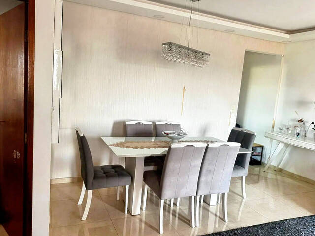 #250 - Apartamento para Venda em Taubaté - SP