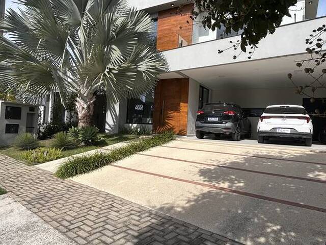 #266 - Casa em condomínio para Venda em Taubaté - SP